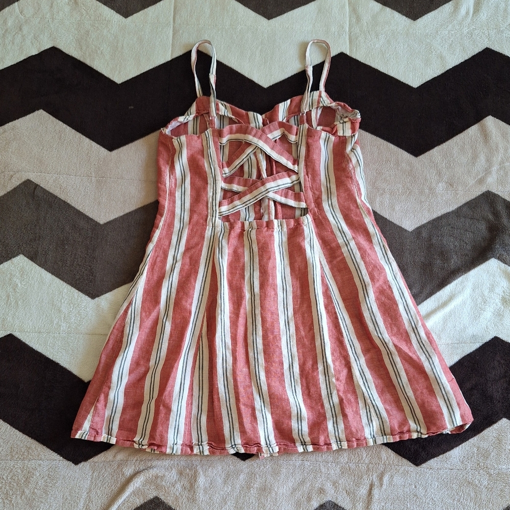 Urban Outfitters Striped Ladder Back Linen Mini Dress Size Small - Chic Summer - Picture 2 of 9